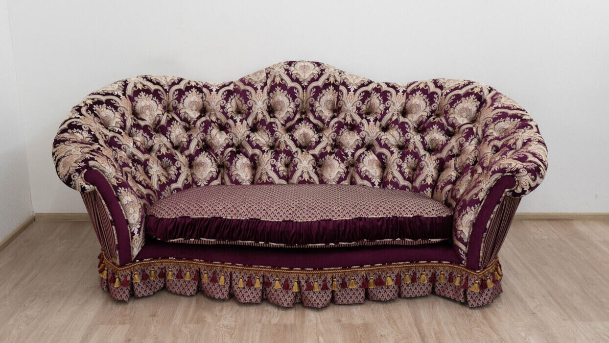 Диван_прямой1226 после реставрации