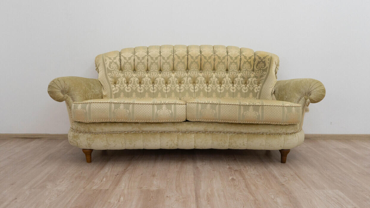 ПрямойДиван12266 до реставрации