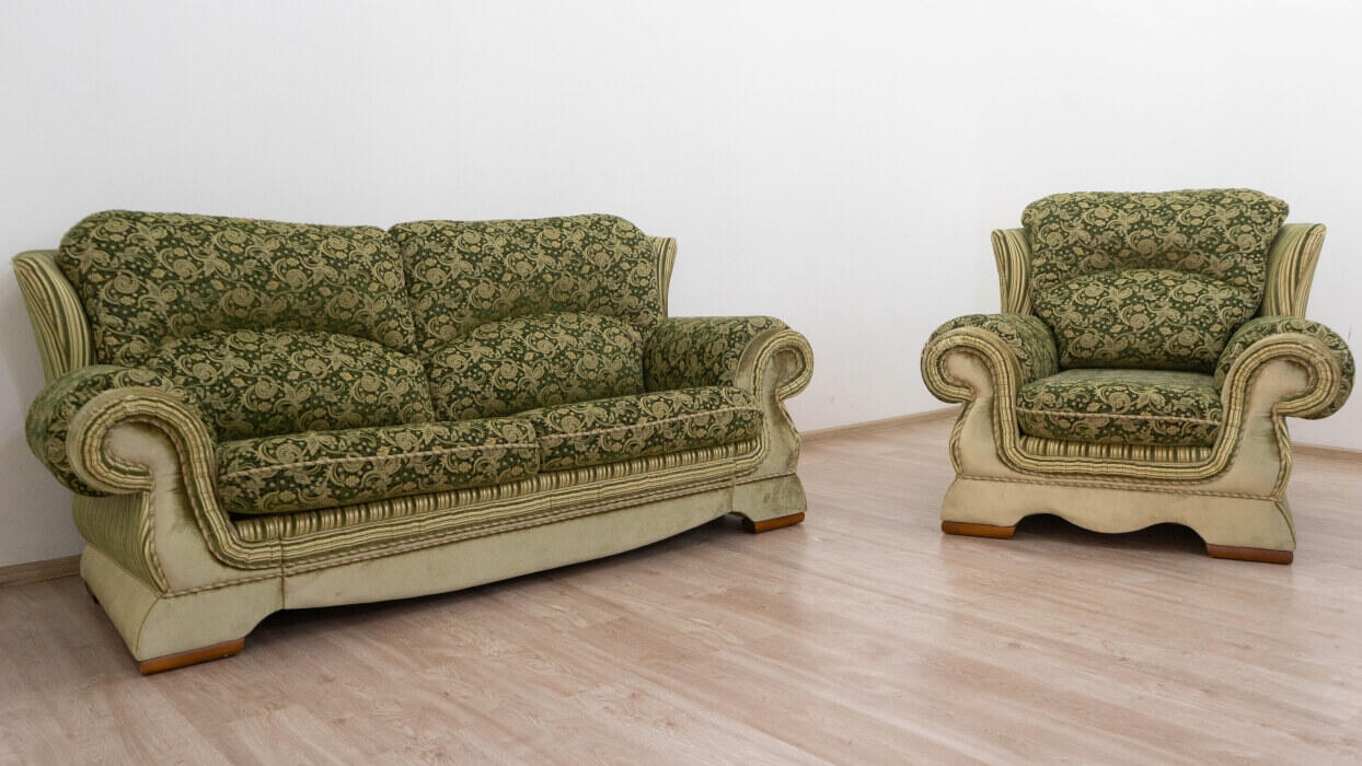 Комплект_диван и кресло до реставрации